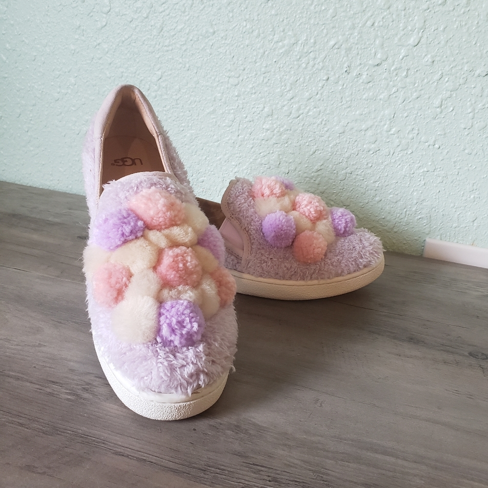 UGG Pom Pom Slip-On Sneakers 8.5 NEW